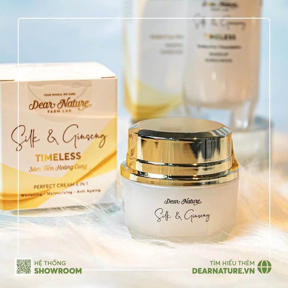 2407004: KEM DƯỠNG DA CHỐNG LÃO HOÁ SÂM TIẾN HOÀNG CUNG 4 IN 1 TIMELESS SILK & GINSENG PERFECT CREAM 30ML